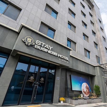 Yeosu Stay Hotel Εξωτερικό φωτογραφία