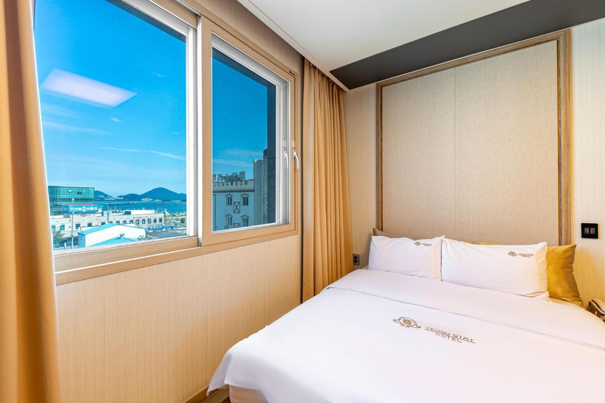 Yeosu Stay Hotel Δωμάτιο φωτογραφία
